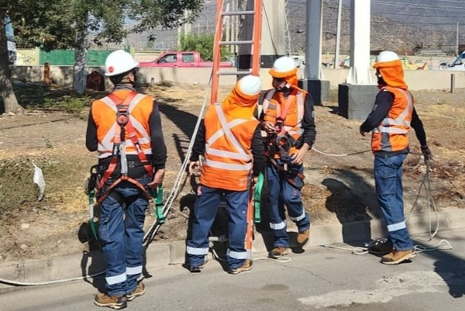2. Trabajo en Postaciones